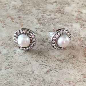 White Gold Pearl Stud Earrings with Cubic Zirconia